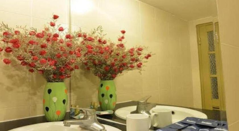 Hanoi Serenity Hotel 2 Extérieur photo